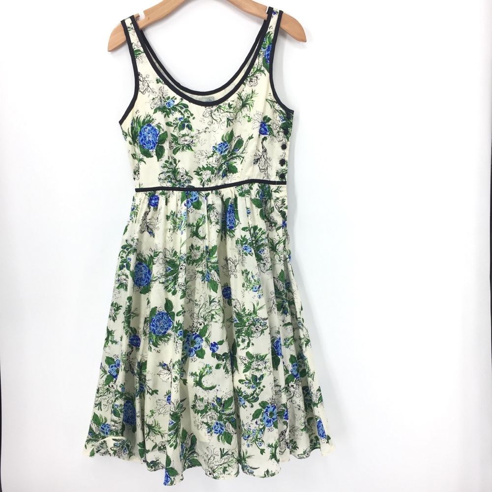 COPY - ANTHROPOLOGIE Odille Silk Floral 50’s Style dress